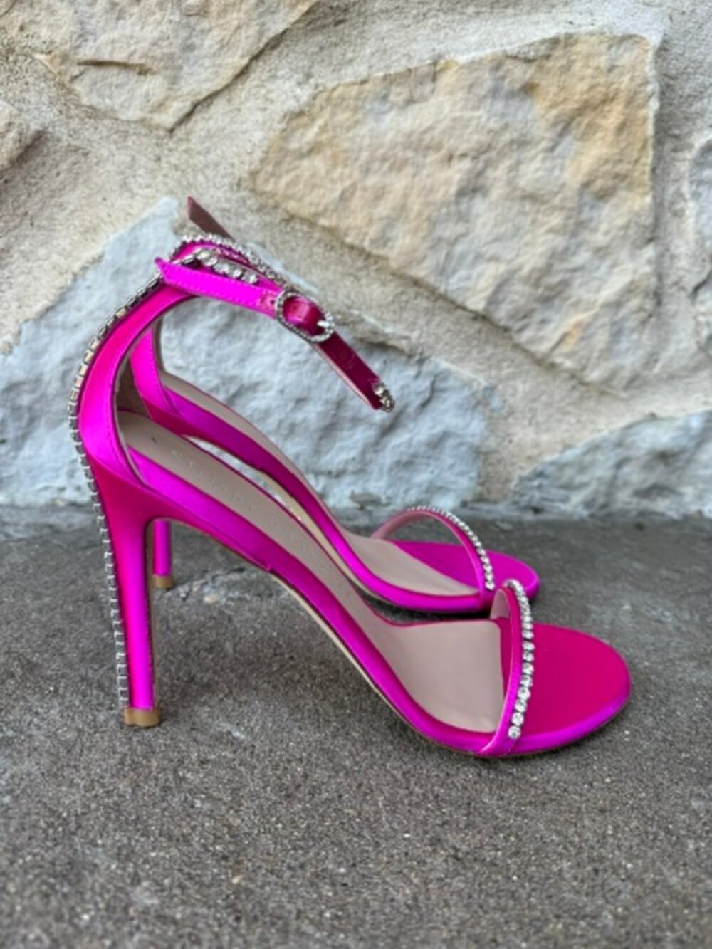 stuart weitzman glam hot pink heels